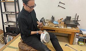 東京銀器伝統工芸士・亘理立さんに独占取材！機能性と美を兼ね備えた東京銀器とは