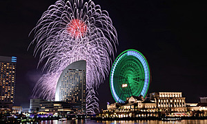 【2024年】第43回横浜開港祭花火6月2日(日)見どころや観覧スポットを解説