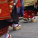 舞妓さんの着物をご紹介！～京都の歩く芸術品～