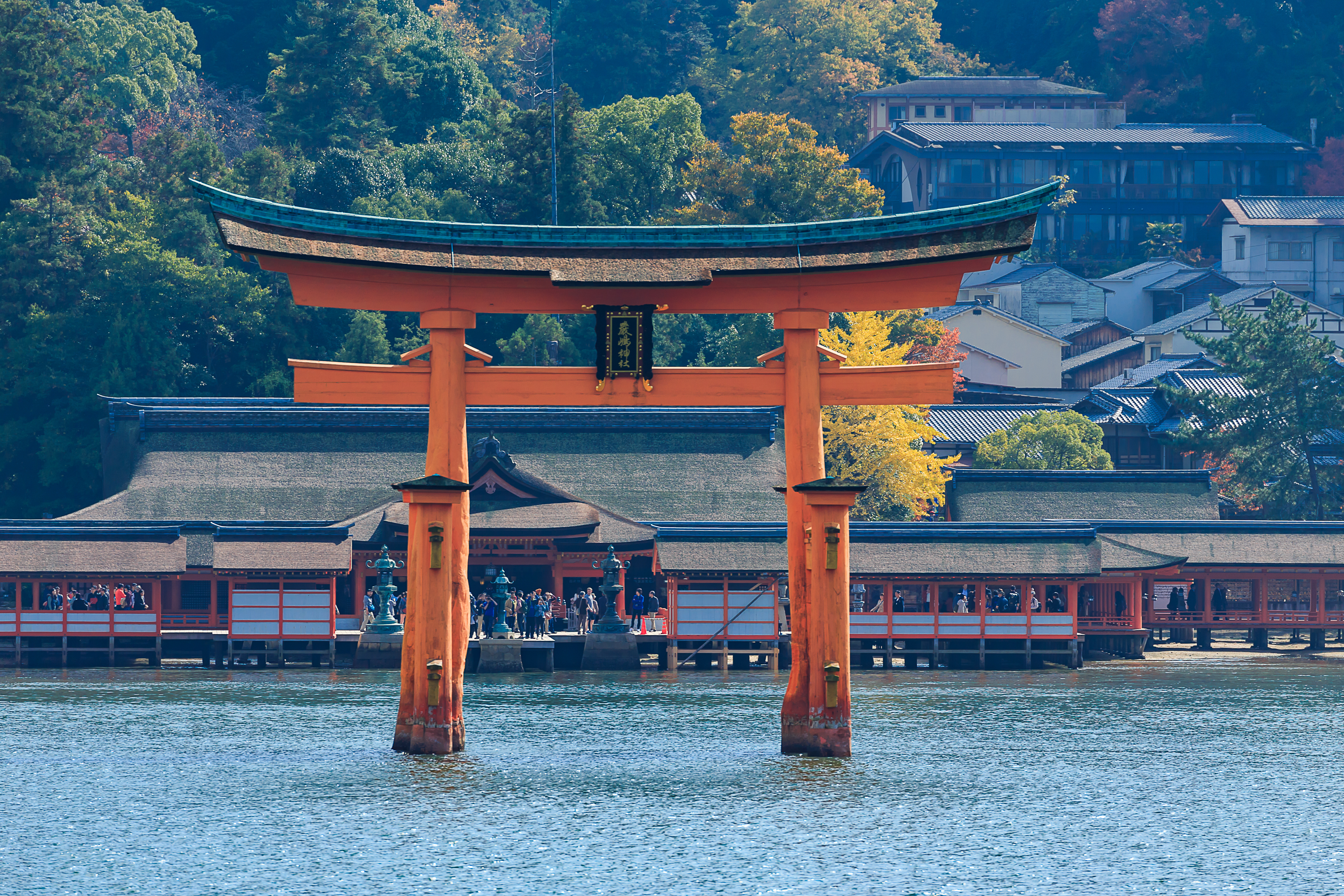 厳島神社の魅力とは 千年の時を超える水上の神殿 ワゴコロ